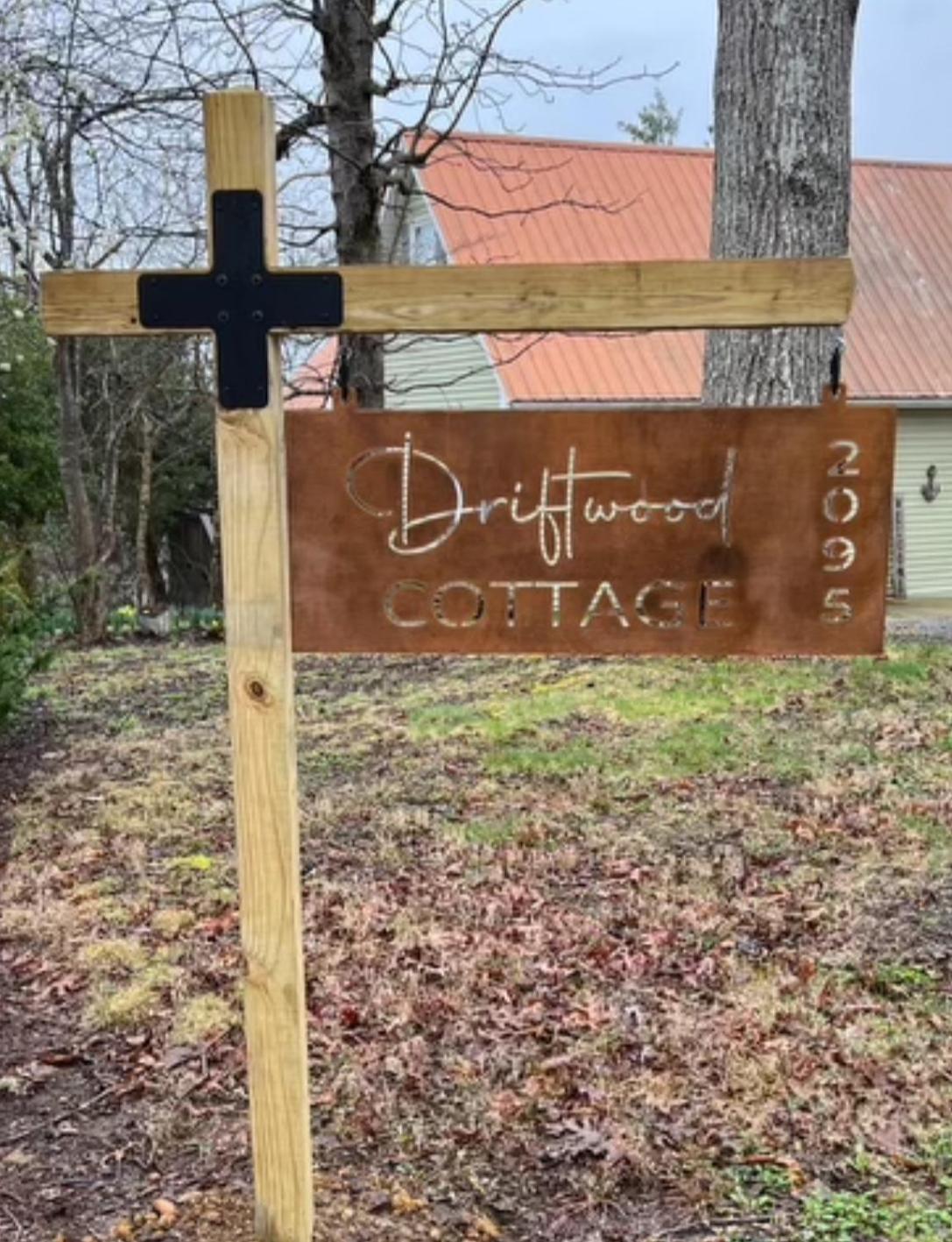 Driftwood Cottage With Hot Tub On Lake Cumberland Russell Springs 外观 照片